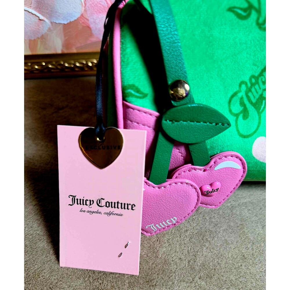 🍒 Juicy Couture NWT "Retro Cherry Gelato" Barrel Bag — Exclusive! 🍒 - Picture 9 of 10